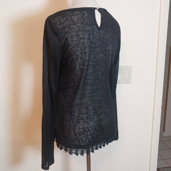 EYESHADOW SIZE M BLACK SHEER KNIT WITH LACE TRIM LONG SLEEVE TOP - Picture 5 of 11